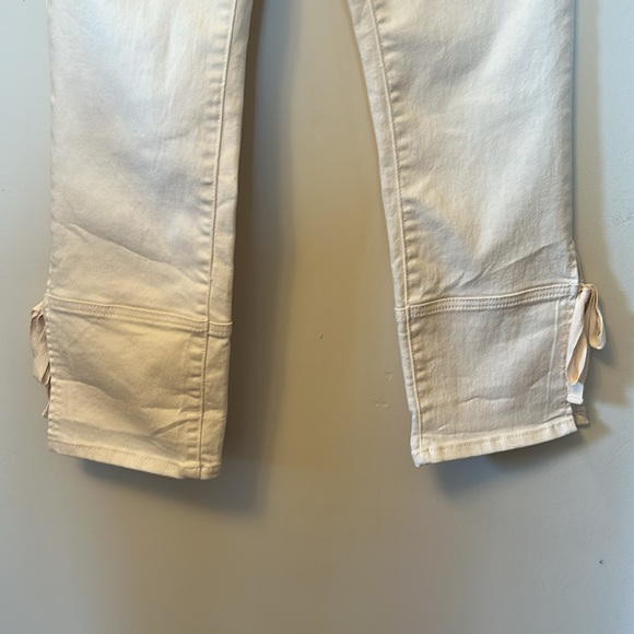 DG2 womens cream color straight leg stretch jeans tie on ankles size 2T like new - Picture 2 of 7